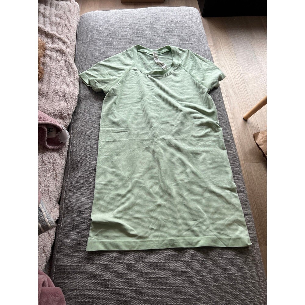 Lululemon Swiftly Tech Short Sleeve Light Green Mint